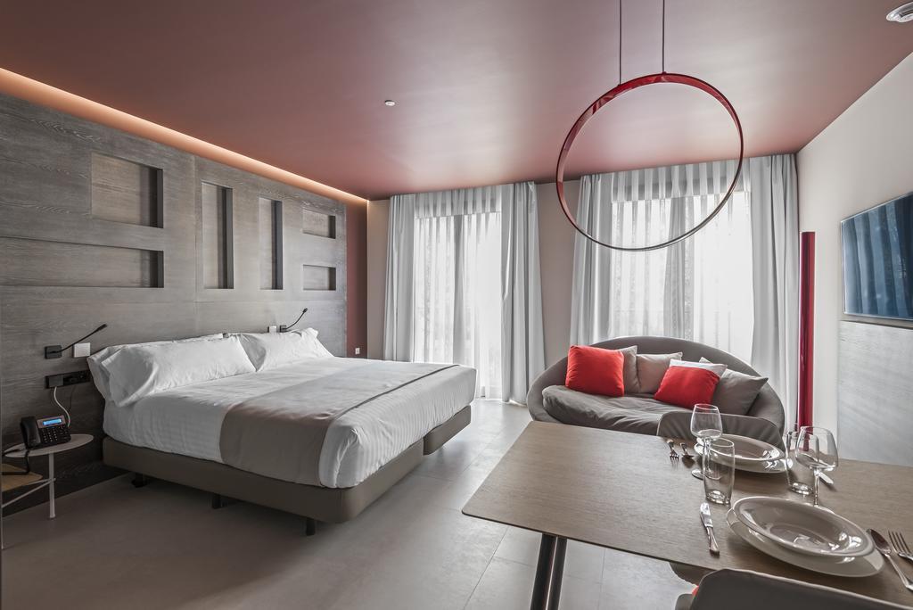 Myr Plaza Mercado & Spa Валенсия Екстериор снимка